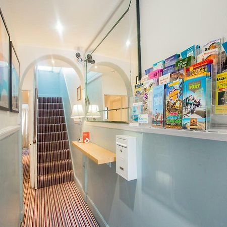 Oyo Lifestyle Hotel Sea Breeze Brighton Exterior foto